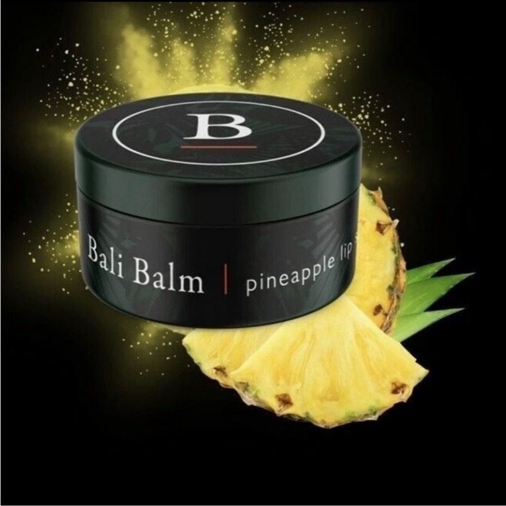 NIB Bali Balm Pineapple Lip Scrub 🍍